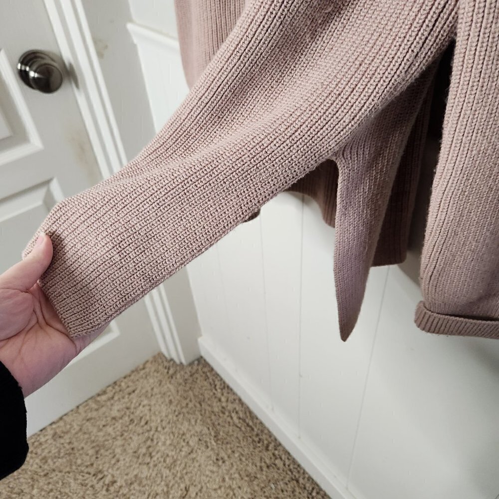 ATHLETA Switchback Pullover V-Neck Sweater Nouvea… - image 5